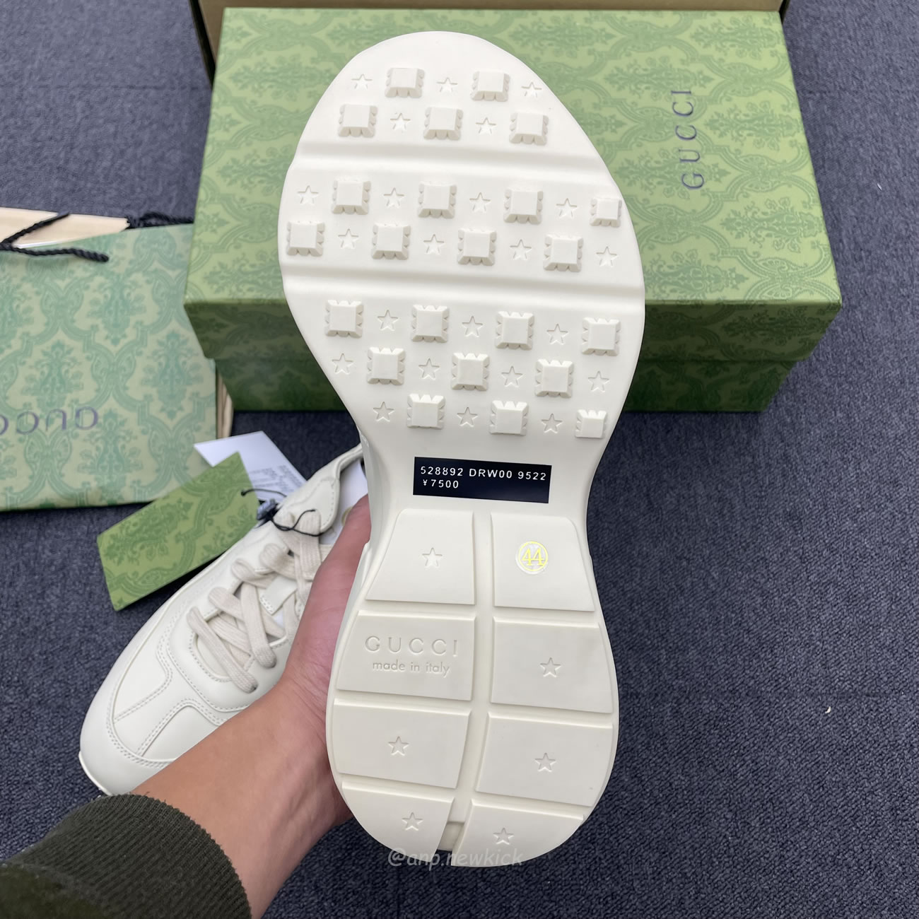 Gucci Rhyton Interlocking G Sneaker Black White 757857 Upg70 9567 (11) - www.newkick.vip